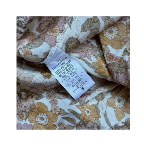 The Impeccable Pig Floral blouse size small - Picture 5 of 14